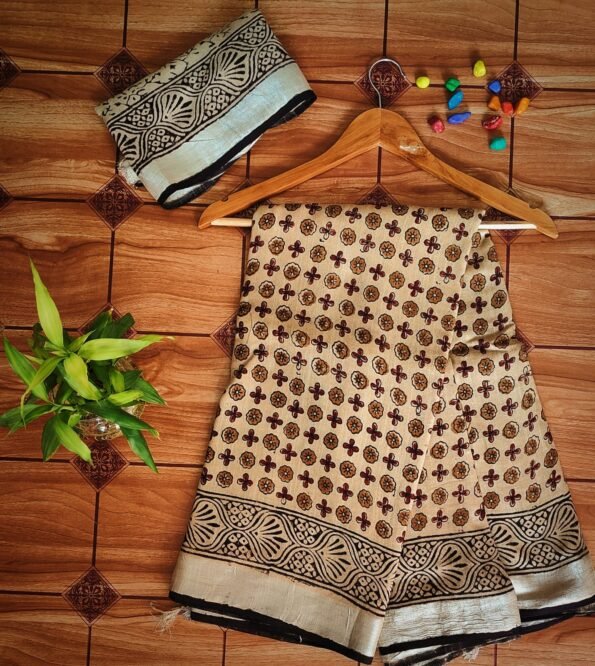 Linen sarees beige